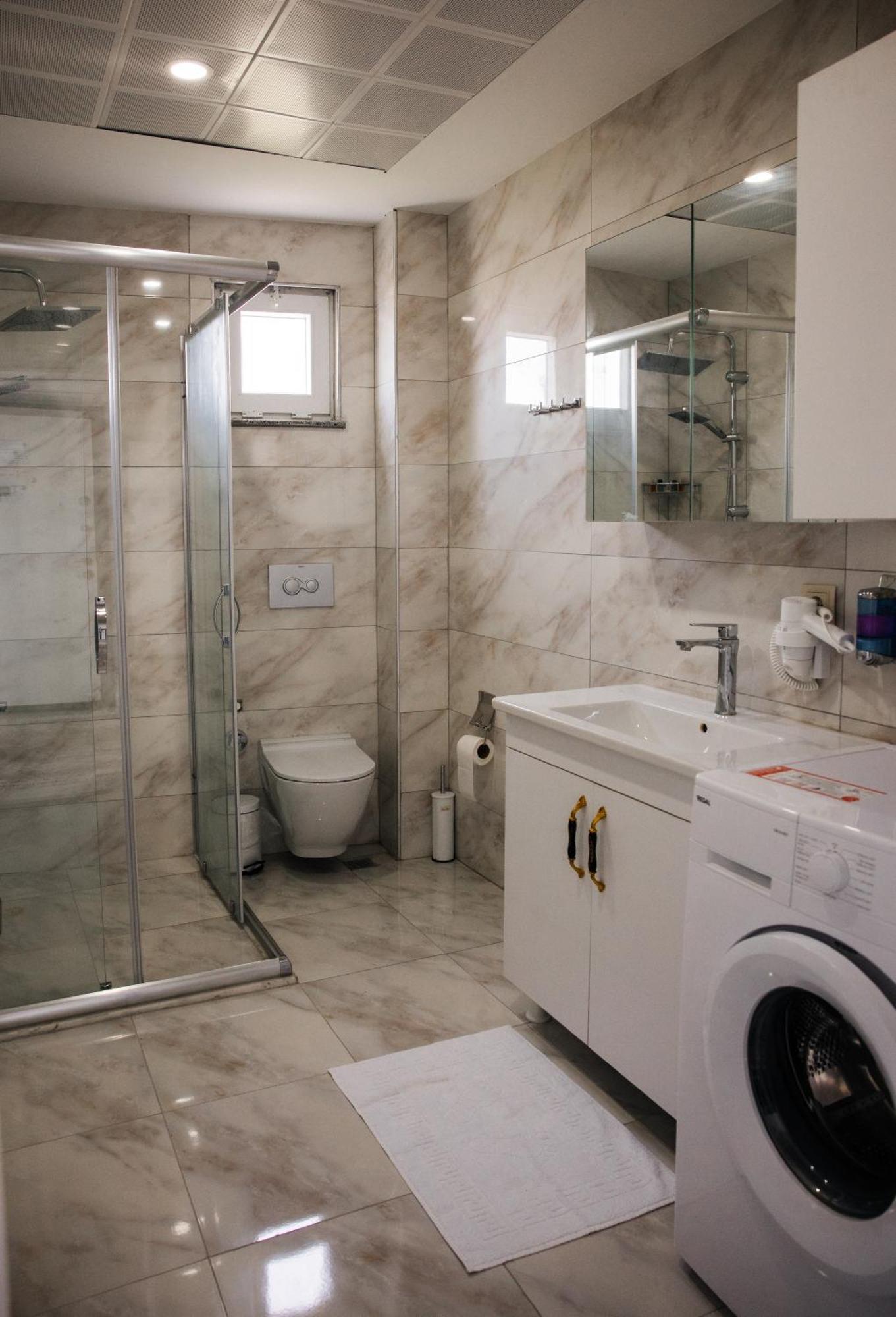 Metehan Suit Apart Aparthotel ทรับซอน ภายนอก รูปภาพ