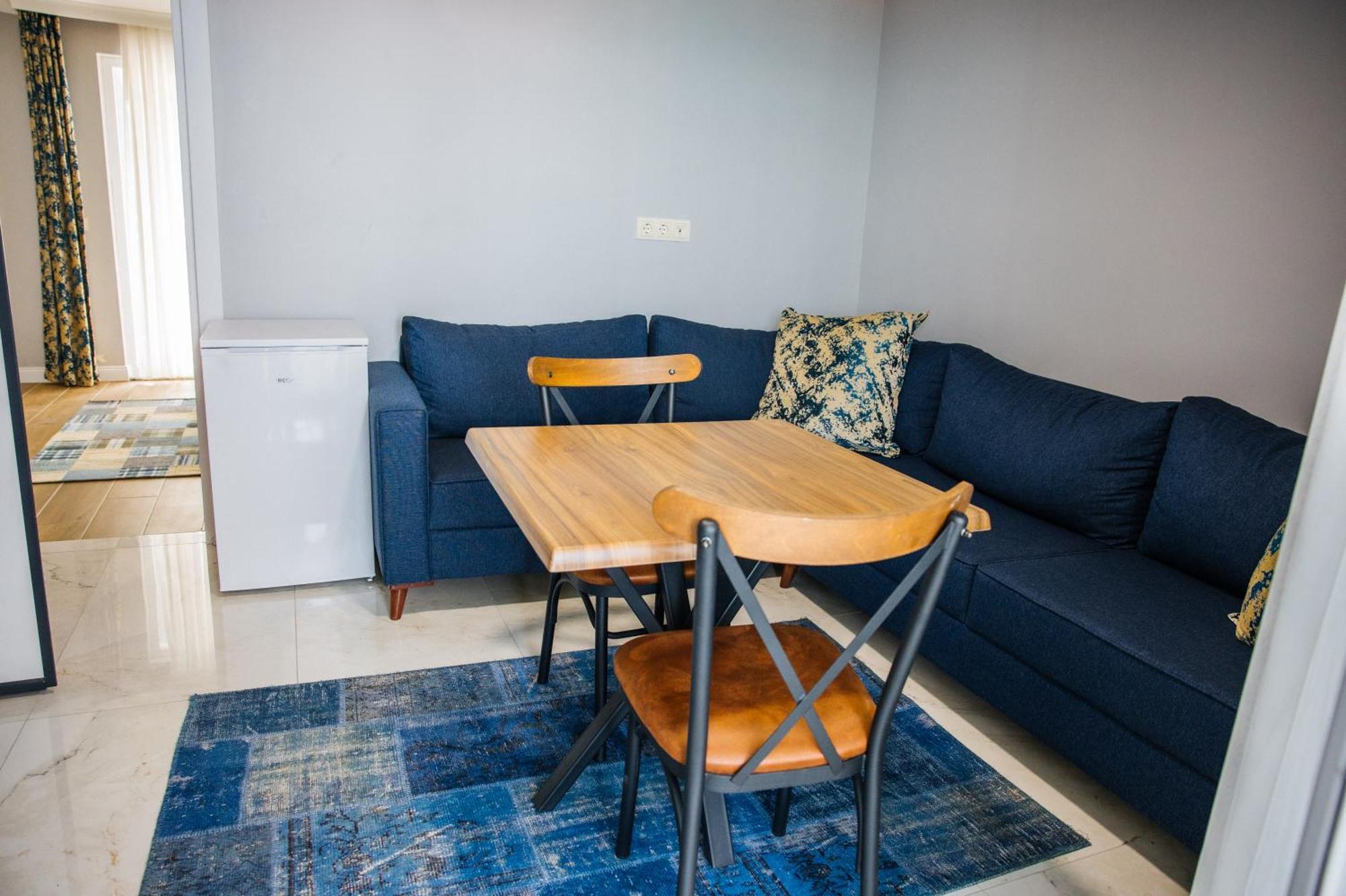 Metehan Suit Apart Aparthotel ทรับซอน ภายนอก รูปภาพ